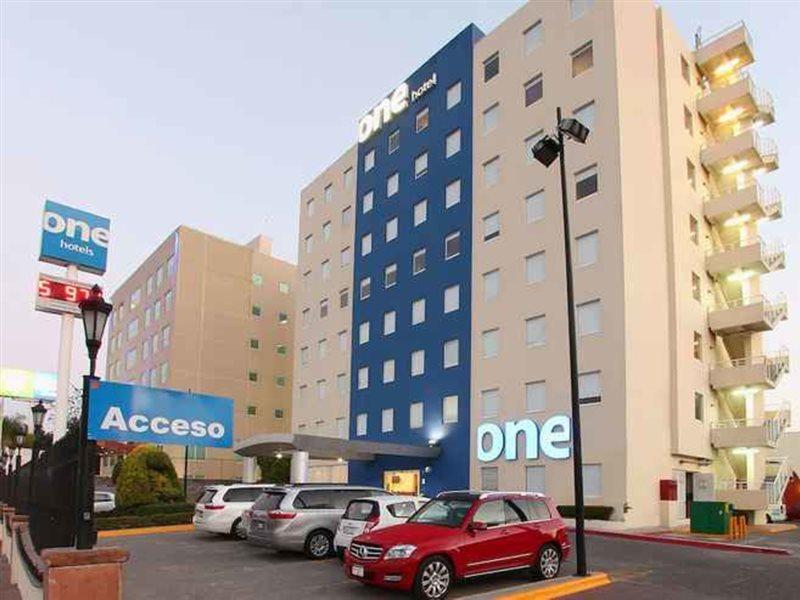 מלון One Queretaro Plaza Galerias מראה חיצוני תמונה